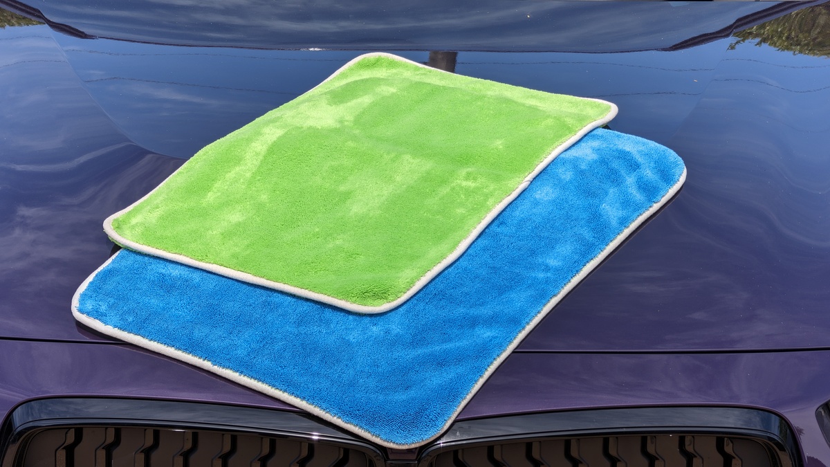 How to use our car care products Exterior how to guides Microfibre drying towels safe and